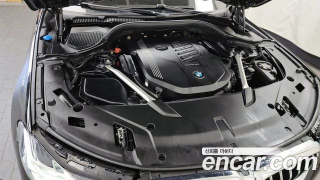 BMW Gran Turismo 2023 — photo 6