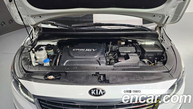 Kia Canival 2017 — photo 6