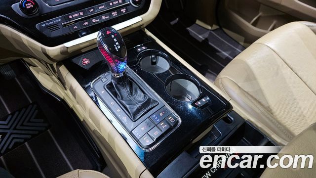 Kia Canival 2017 — photo 9