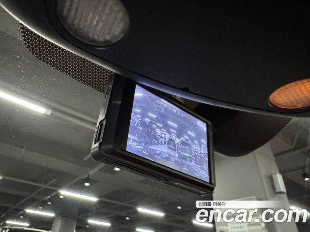 Mercedes-Benz SLS AMG 2013 — photo 13