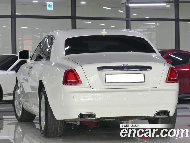 Rolls-Royce Ghost 2011 — photo 3