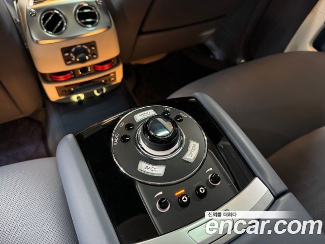 Rolls-Royce Ghost 2011 — photo 14