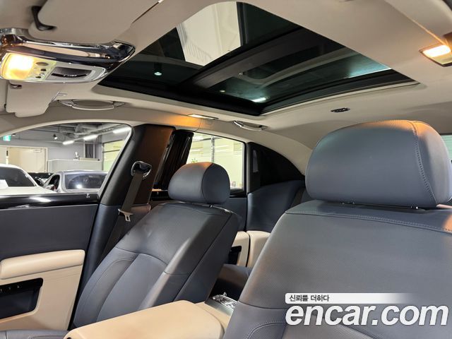 Rolls-Royce Ghost 2011 — photo 15