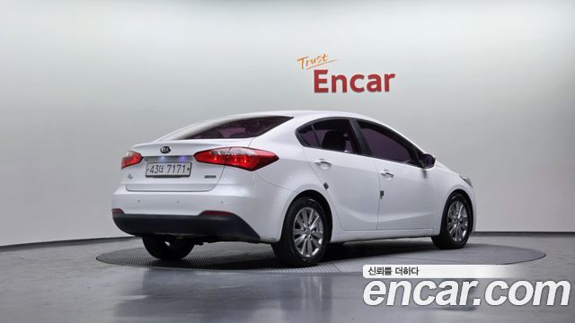 Kia K3 2015 — photo 2