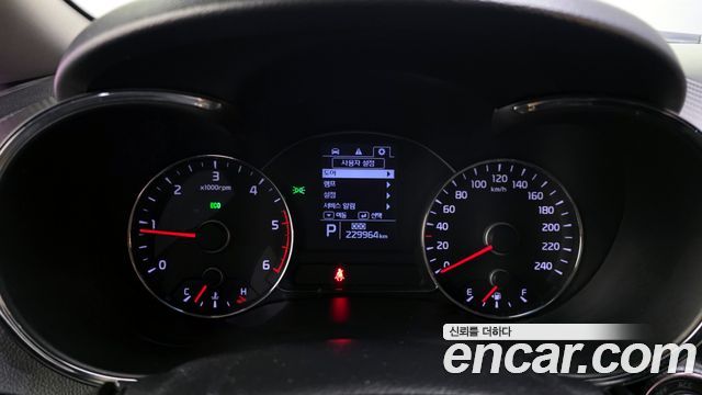 Kia K3 2015 — photo 8