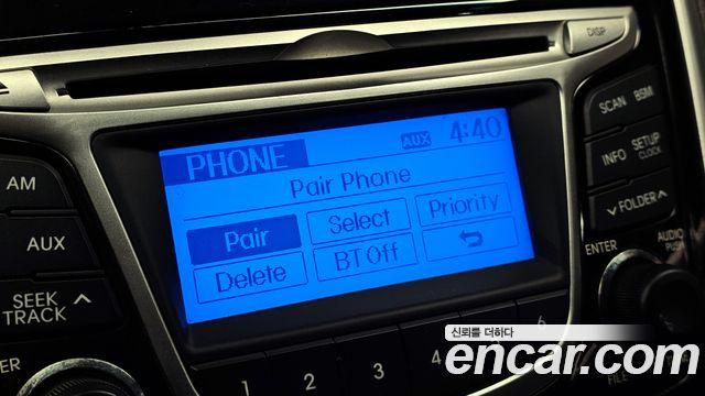 Hyundai Accent 2012 — photo 16
