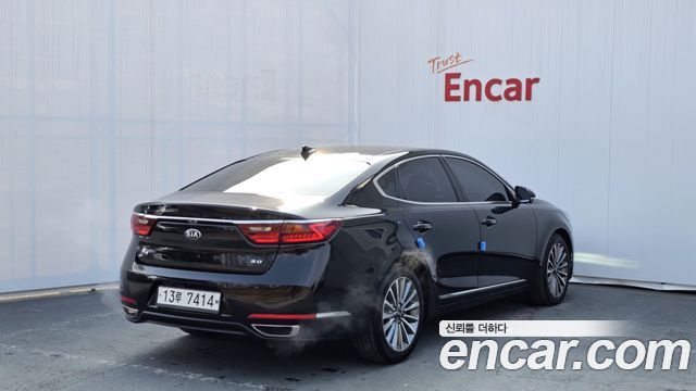 Kia K7 2019 — photo 2