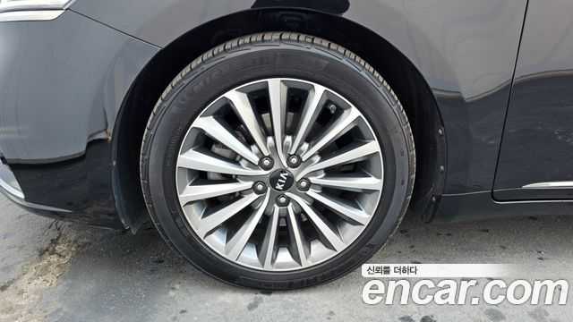 Kia K7 2019 — photo 5