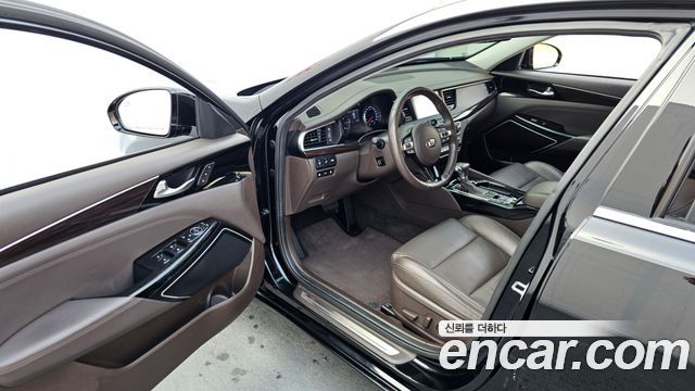 Kia K7 2019 — photo 10