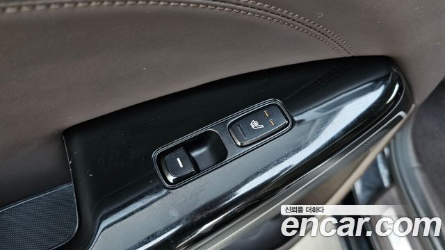 Kia K7 2019 — photo 19
