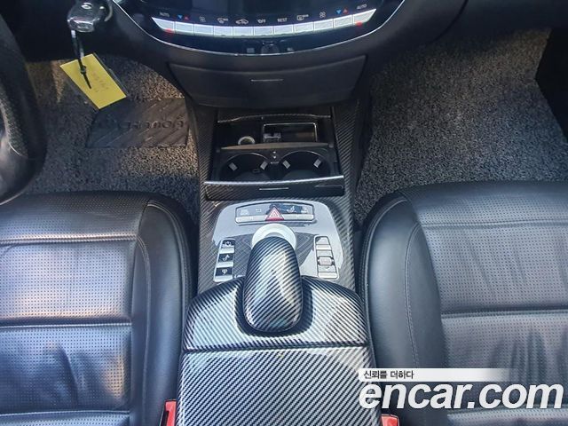 Mercedes-Benz S-Class 2010 — photo 9