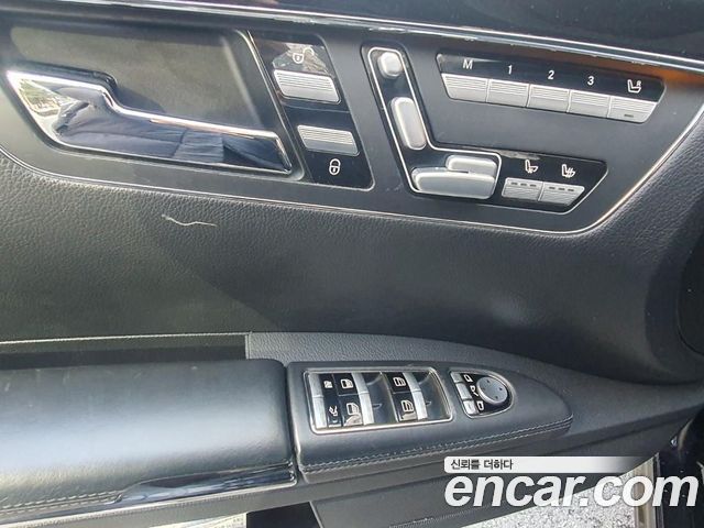 Mercedes-Benz S-Class 2010 — photo 12