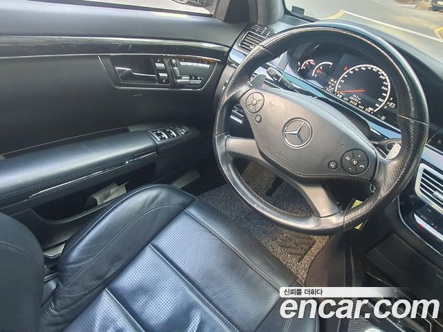 Mercedes-Benz S-Class 2010 — photo 17