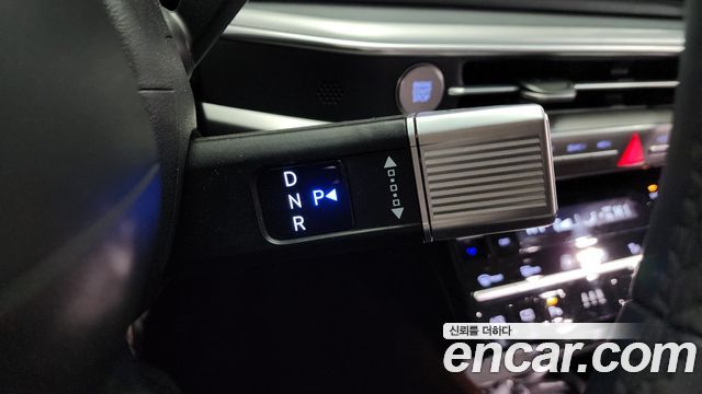 Hyundai Grandeur 2023 — photo 9