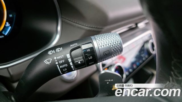 Genesis GV80 2022 — photo 15