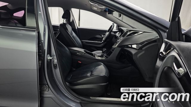 Hyundai Grandeur 2012 — photo 10