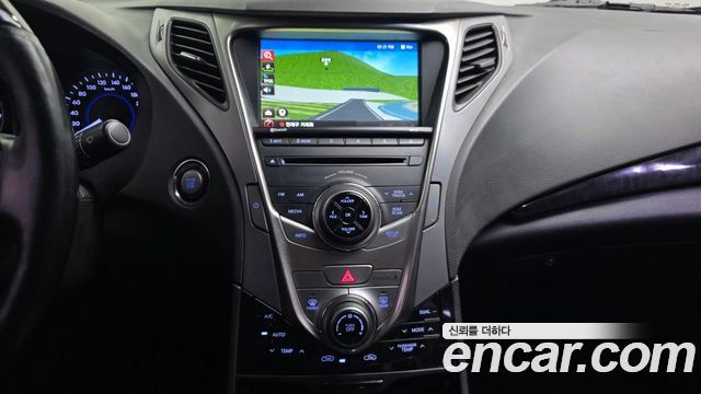 Hyundai Grandeur 2012 — photo 14