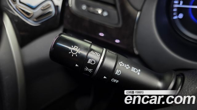 Hyundai Grandeur 2012 — photo 16