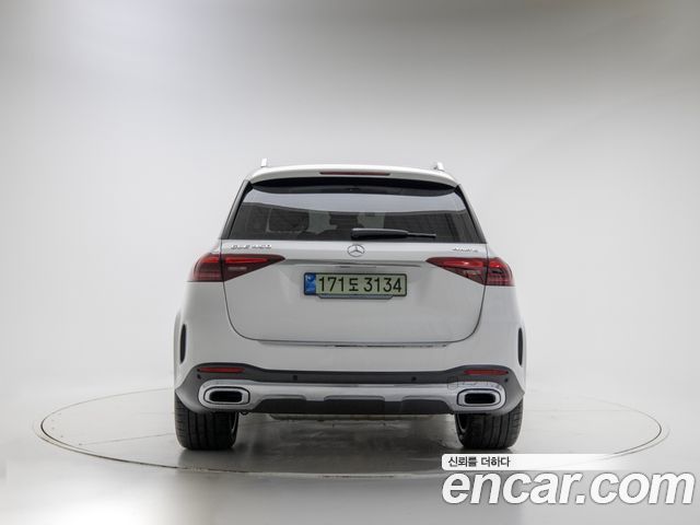Mercedes-Benz GLE-Class 2025 — photo 3