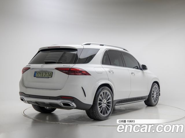 Mercedes-Benz GLE-Class 2025 — photo 4