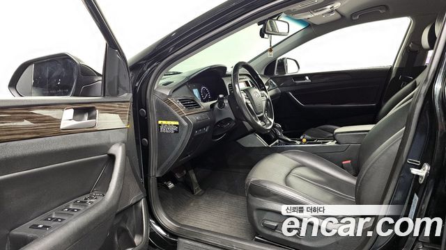 Hyundai Sonata 2015 — photo 11