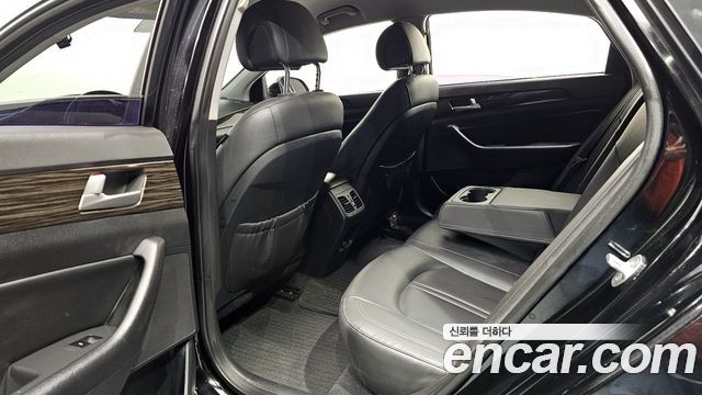 Hyundai Sonata 2015 — photo 12