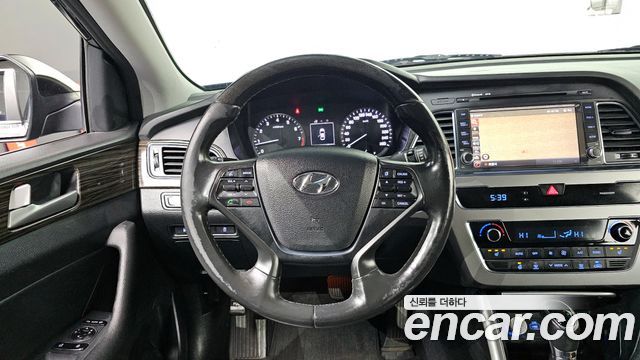 Hyundai Sonata 2015 — photo 13