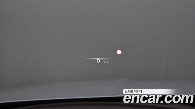 Genesis GV80 2023 — photo 13