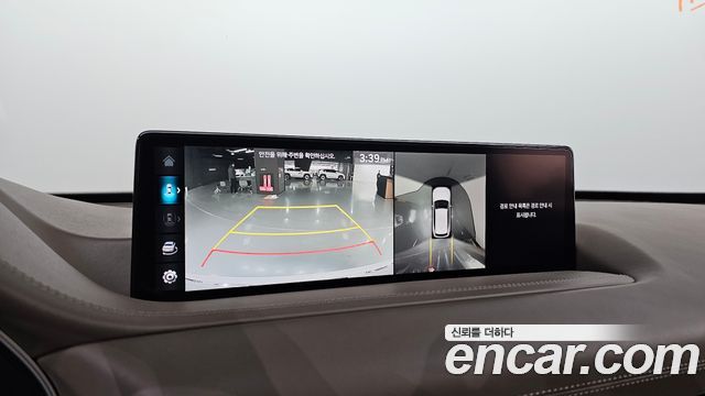 Genesis GV80 2023 — photo 16