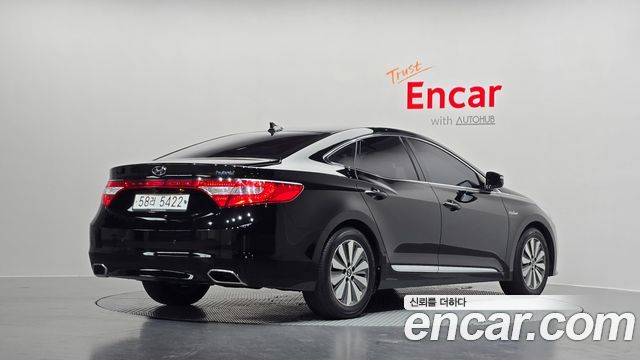 Hyundai Grandeur 2015 — photo 2