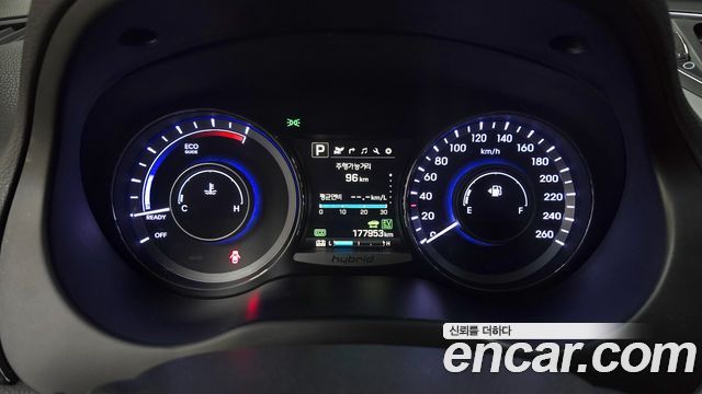 Hyundai Grandeur 2015 — photo 8