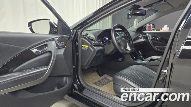 Hyundai Grandeur 2015 — photo 10