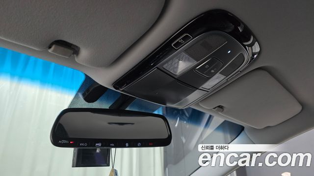 Hyundai Grandeur 2015 — photo 18