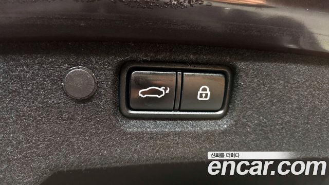Kia K7 2016 — photo 20