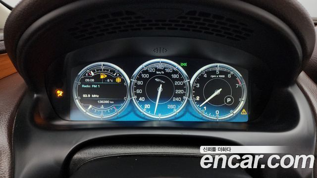 Jaguar XJ 2013 — photo 8
