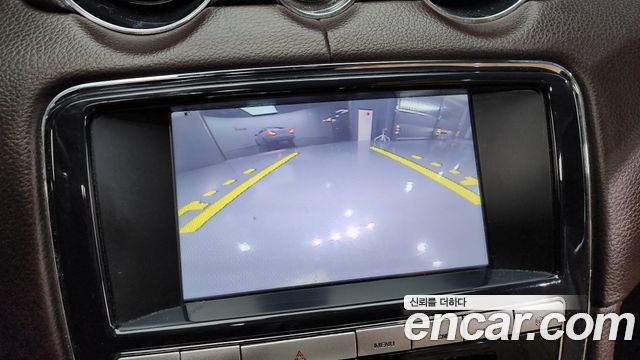 Jaguar XJ 2013 — photo 15