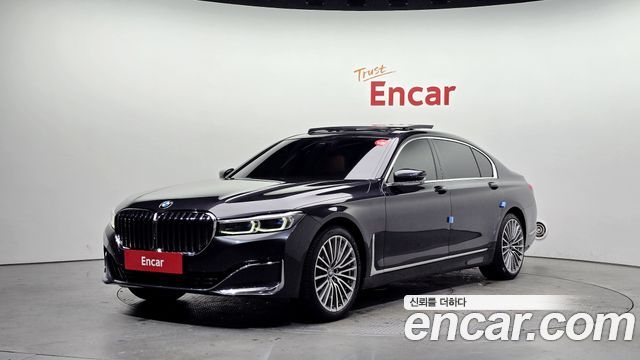 BMW 7-Series 2021 — photo 1