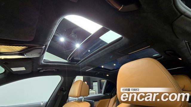 BMW 7-Series 2021 — photo 19