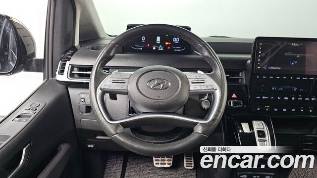 Hyundai Staria 2022 — photo 15