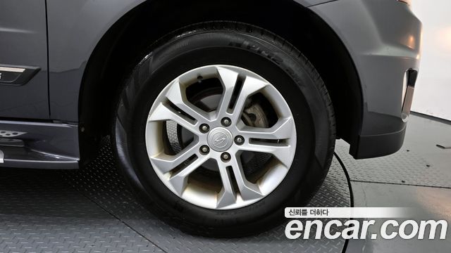 KG Mobility KORANDO 2014 — photo 5