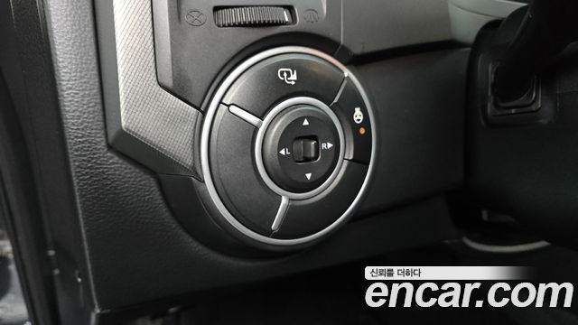 KG Mobility KORANDO 2014 — photo 13