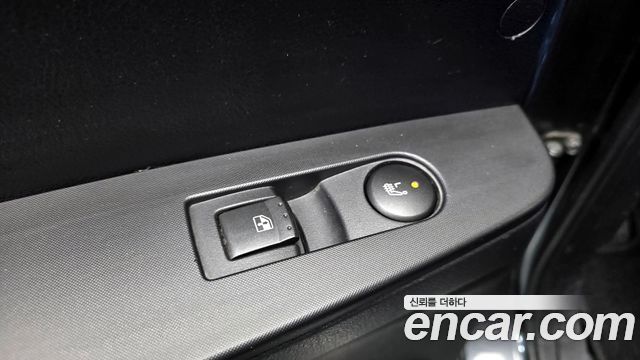 KG Mobility KORANDO 2014 — photo 17