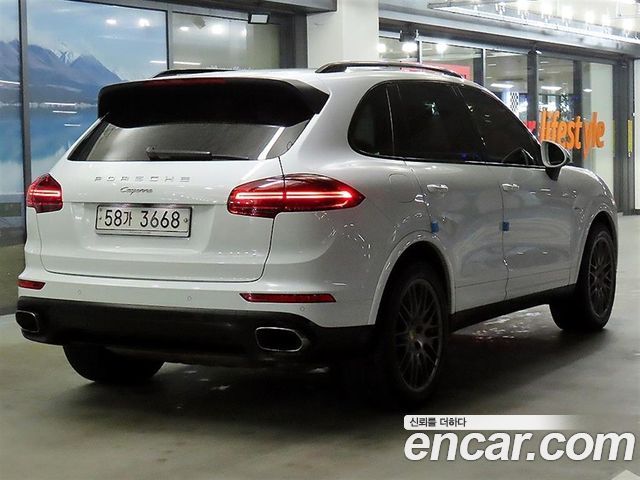 Porsche Cayenne 2017 — photo 4