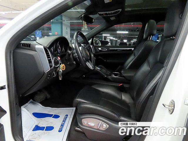 Porsche Cayenne 2017 — photo 6