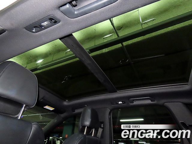 Porsche Cayenne 2017 — photo 16