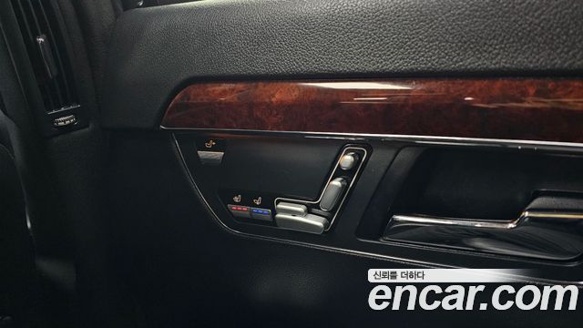 Mercedes-Benz S-Class 2008 — photo 18