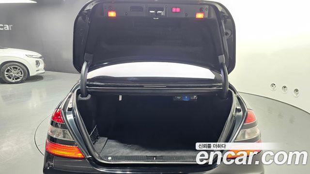 Mercedes-Benz S-Class 2008 — photo 20