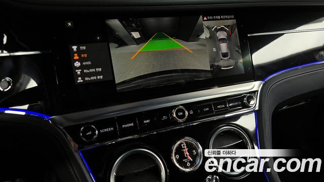 Bentley Continental 2019 — photo 15