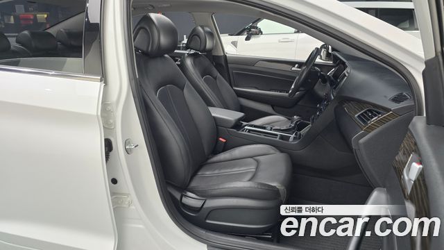 Hyundai Sonata 2016 — photo 10