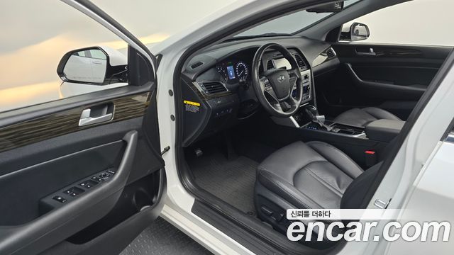 Hyundai Sonata 2016 — photo 11